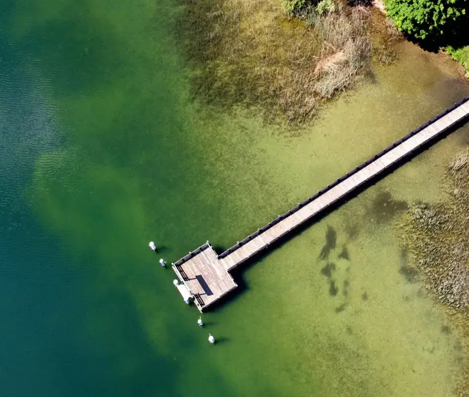 Ayurveda am Meer. Unser privater Strand am Tollenseesee.