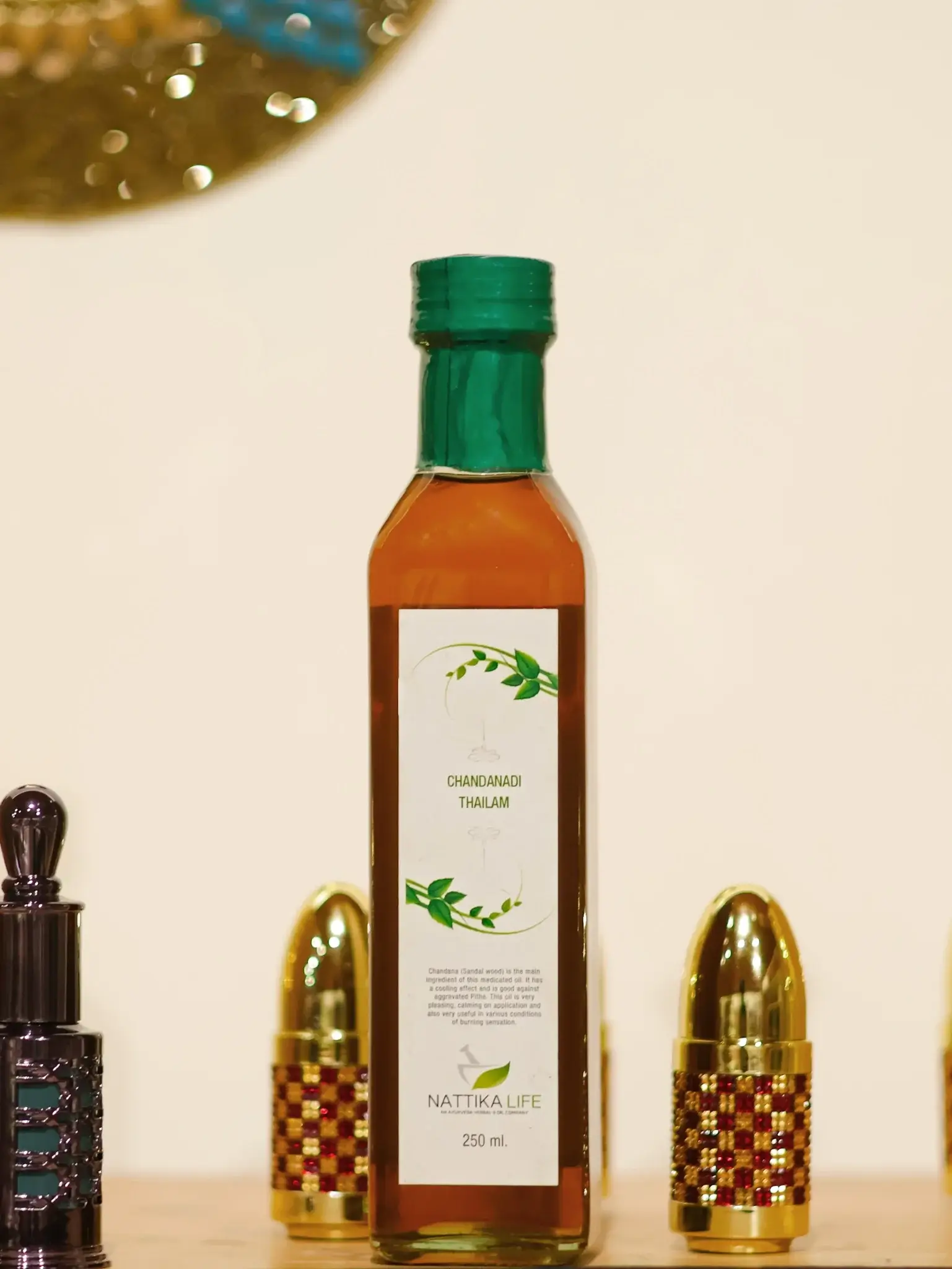 Chandanadi Thailam Props 12