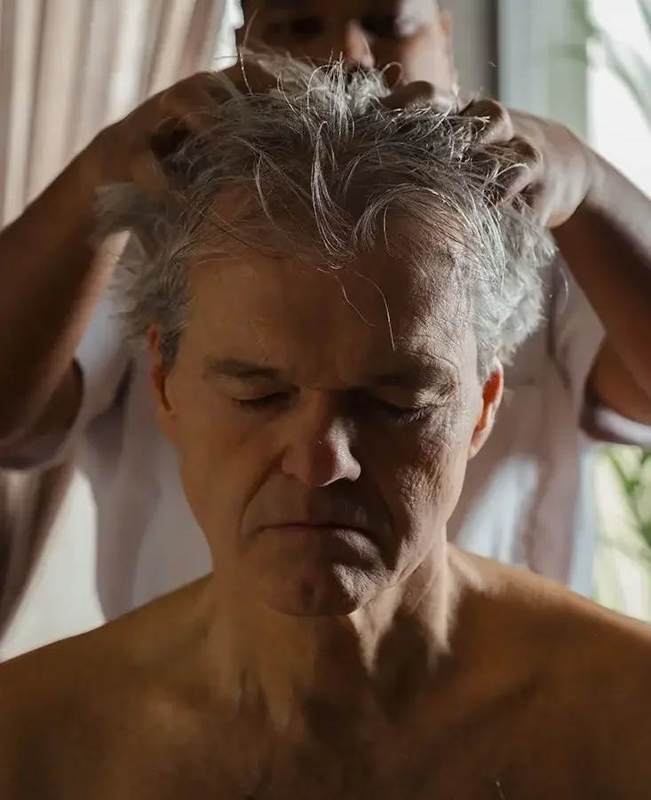 Head Massage (2)