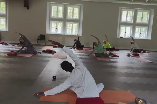 filter: 0; fileterIntensity: 0.0; filterMask: 0; captureOrientation: 0;
algolist: 0;
multi-frame: 1;
brp_mask:0;
brp_del_th:null;
brp_del_sen:null;
motionR: 0;
delta:null;
module: video;hw-remosaic: false;touch: (-1.0, -1.0);sceneMode: 0;cct_value: 0;AI_Scene: (-1, -1);aec_lux: 327.02063;aec_lux_index: 0;albedo:  ;confidence:  ;motionLevel: 0;weatherinfo: null;temperature: 31;